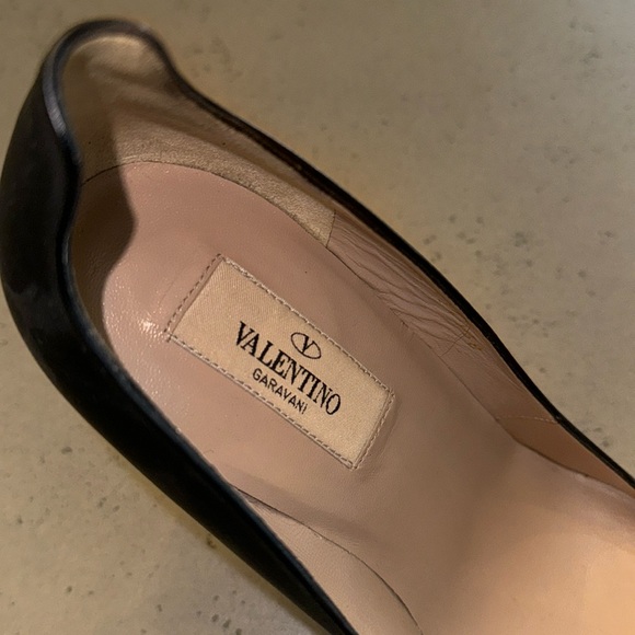 Valentino Garavani Gold Extreme Heel Nappa Leather Rockstud Black Pump Sz 38 - Picture 4 of 11